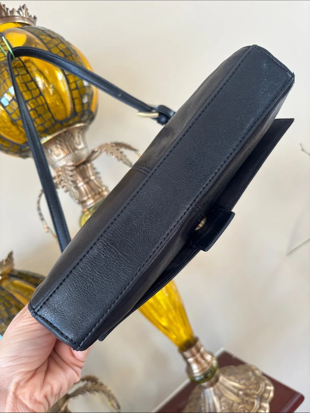 Vintage Genuine Leather Classic Small Smooth Black Flap Snap Close Shoulder Bag